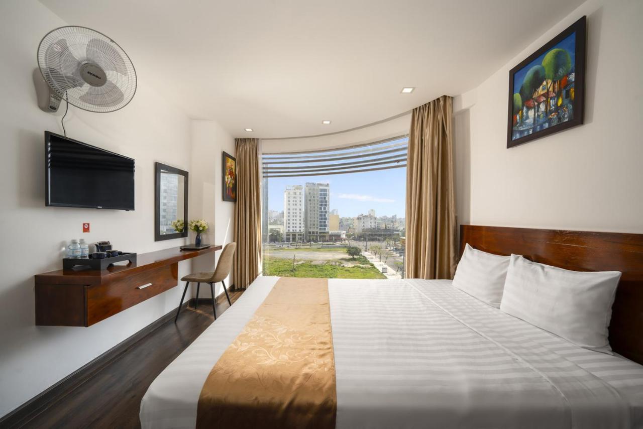 Waikiki Beach Hotel Дананг Екстер'єр фото
