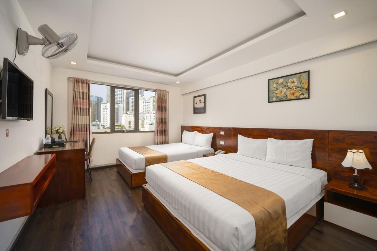 Waikiki Beach Hotel Дананг Екстер'єр фото