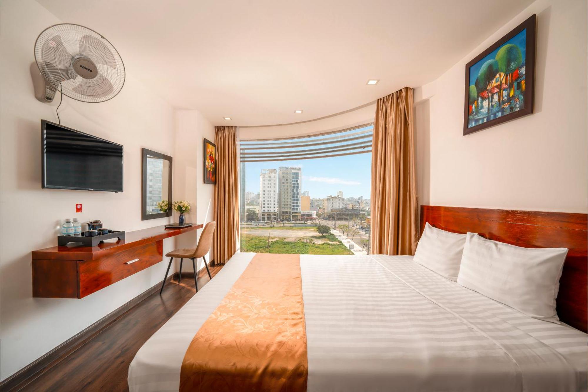 Waikiki Beach Hotel Дананг Екстер'єр фото