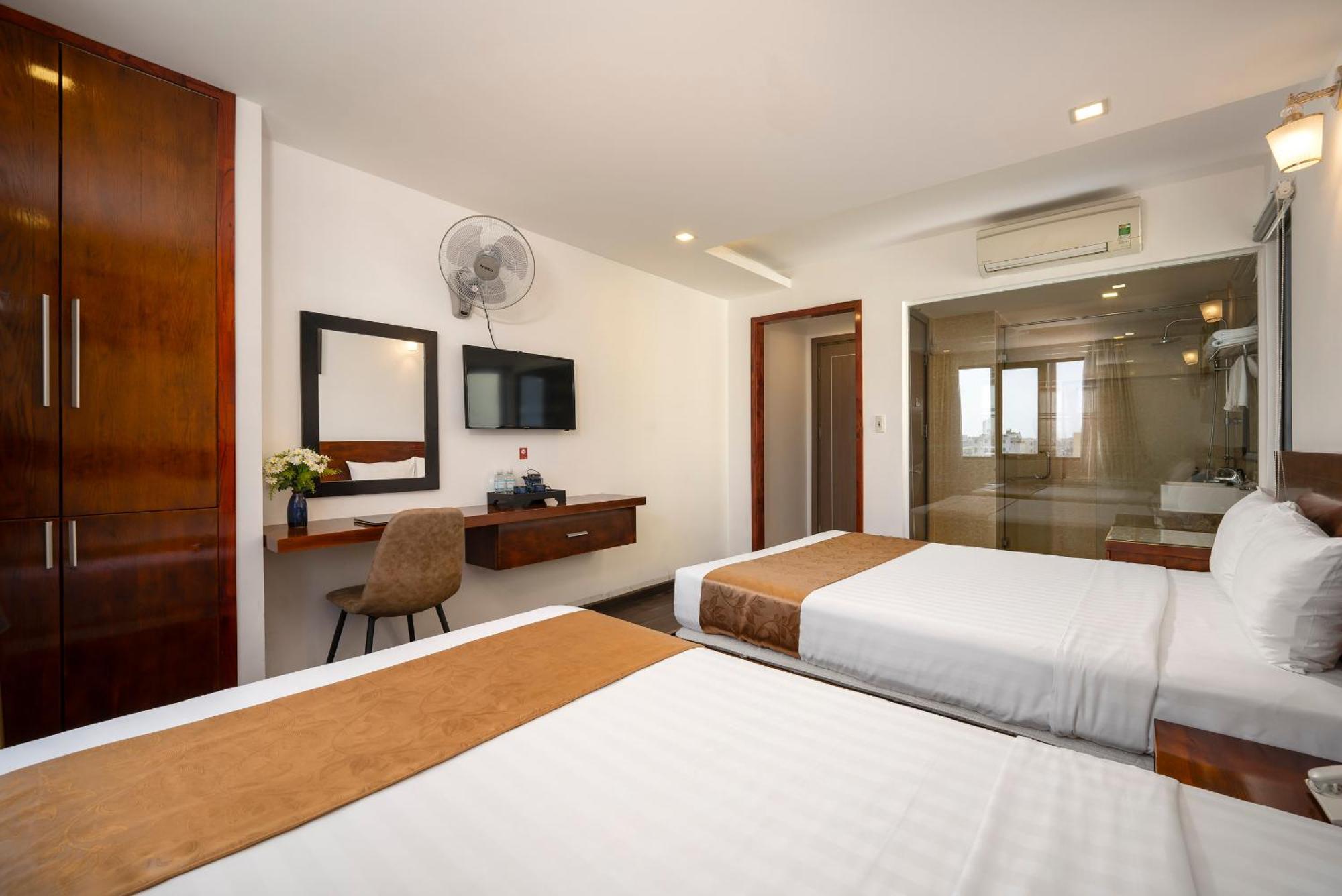 Waikiki Beach Hotel Дананг Екстер'єр фото