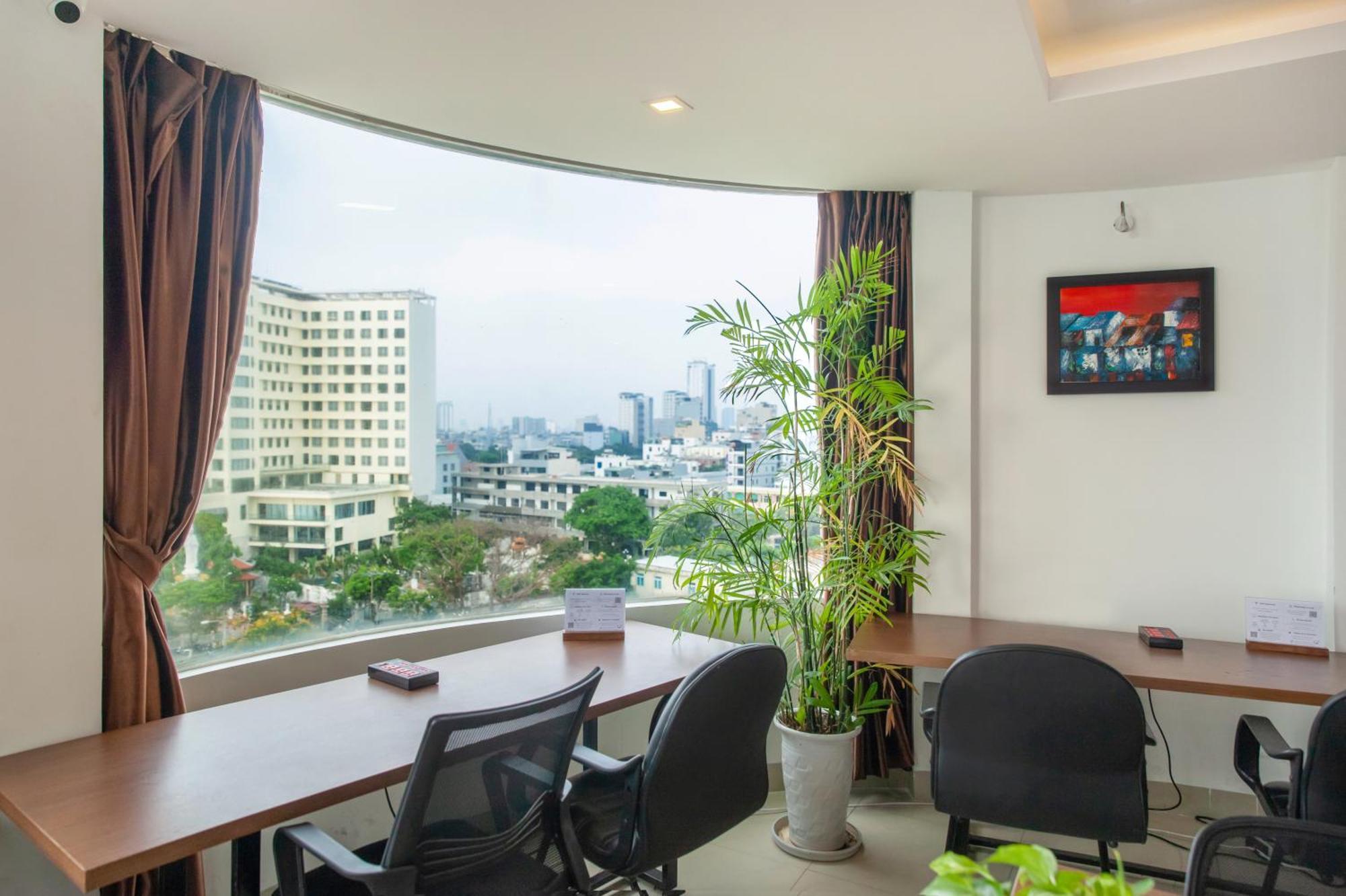 Waikiki Beach Hotel Дананг Екстер'єр фото