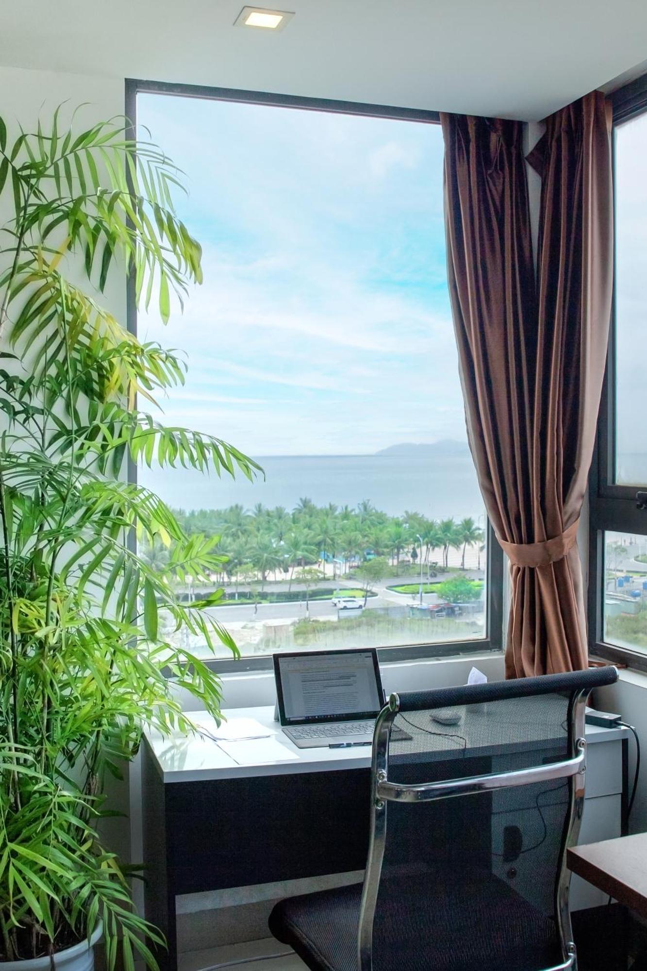 Waikiki Beach Hotel Дананг Екстер'єр фото