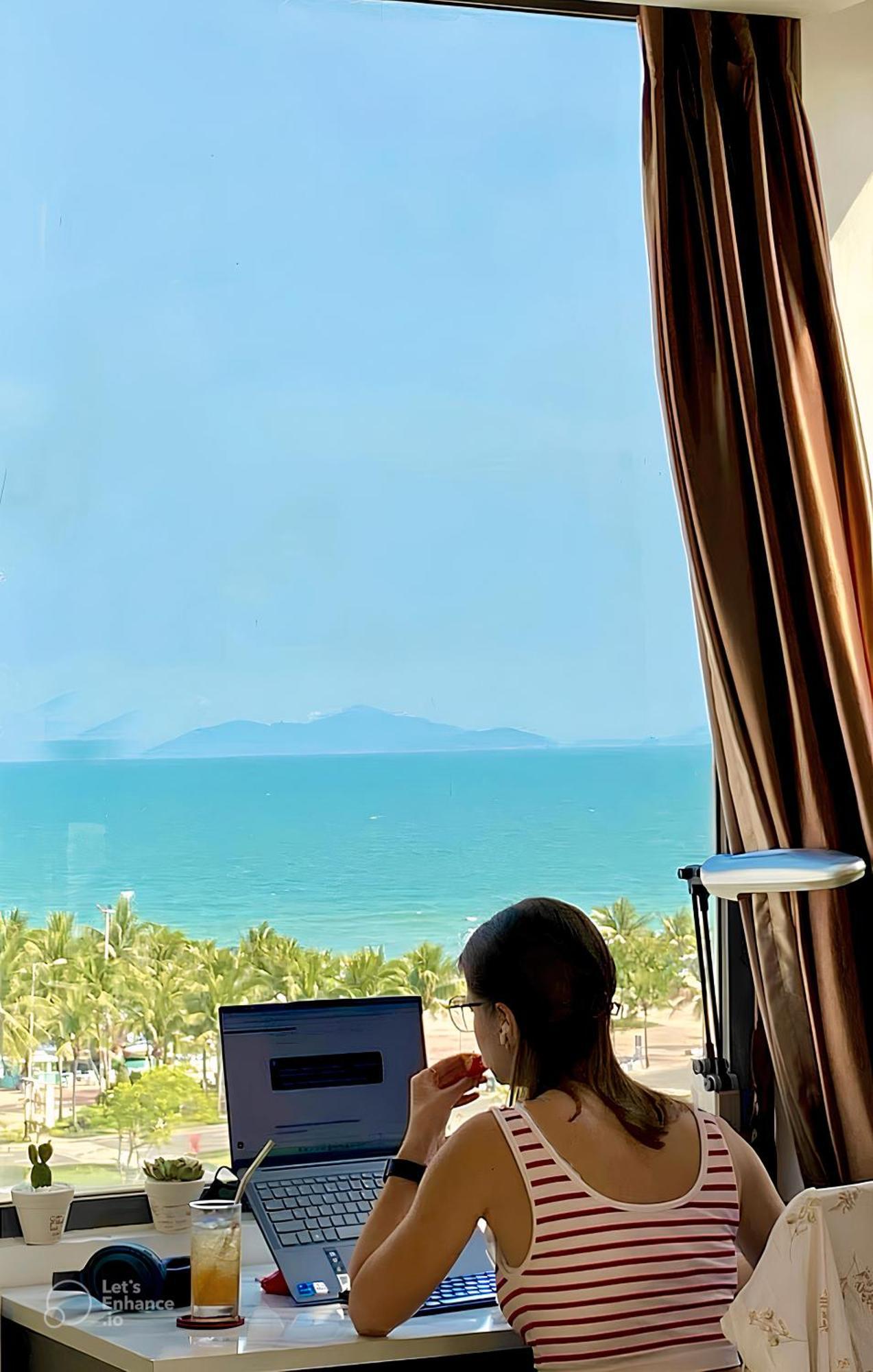 Waikiki Beach Hotel Дананг Екстер'єр фото