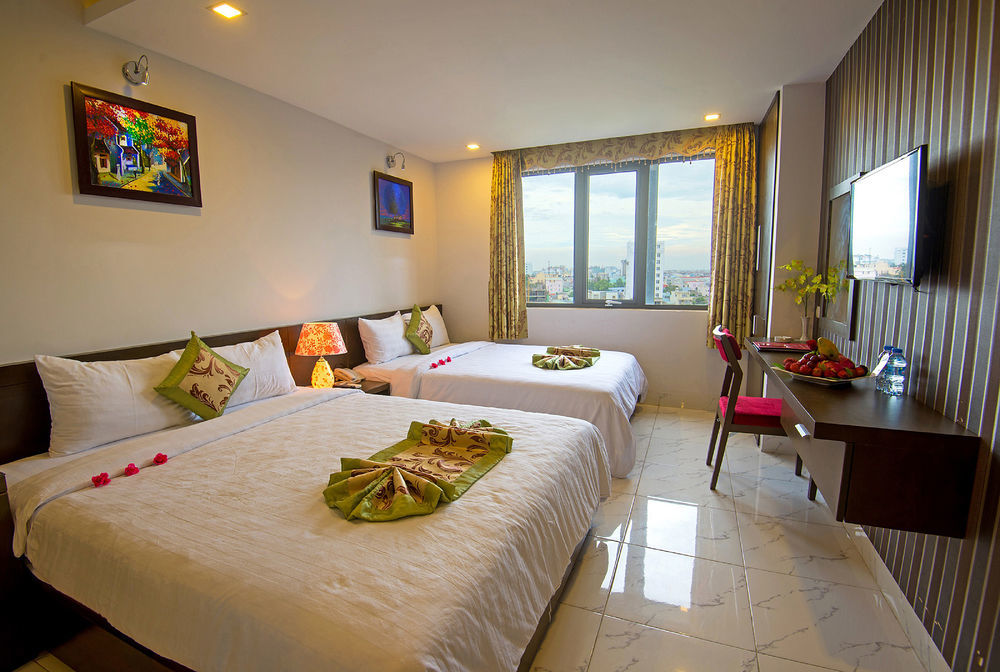 Waikiki Beach Hotel Дананг Екстер'єр фото